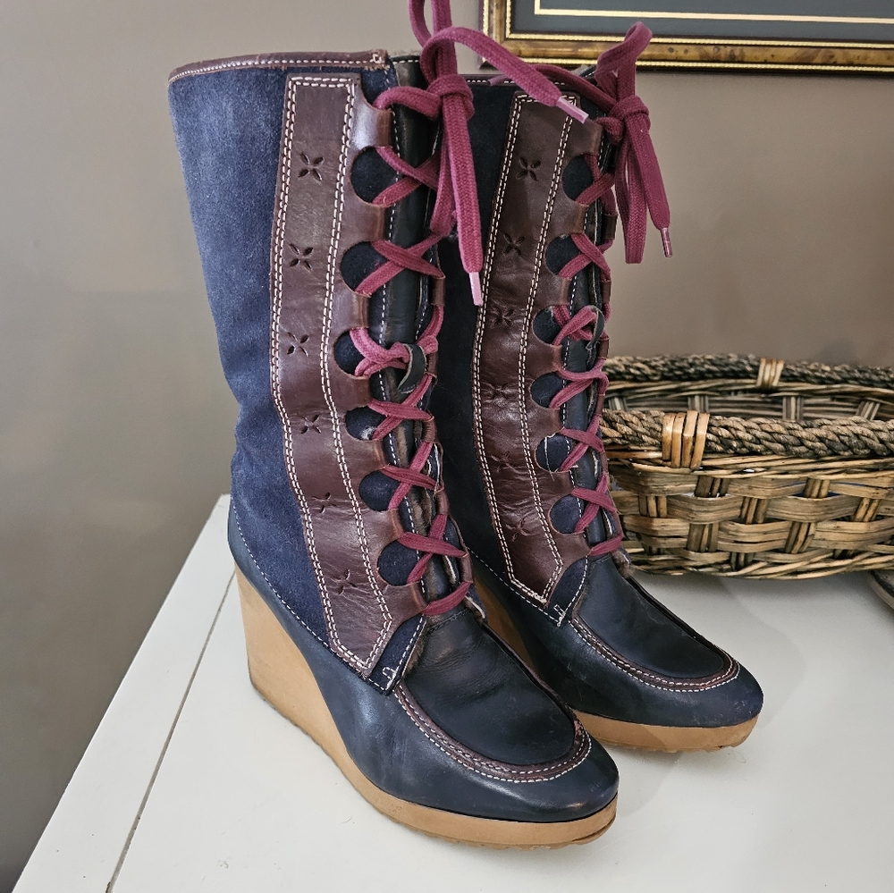 LL Bean Signature wedge heel shearling lined winter boots